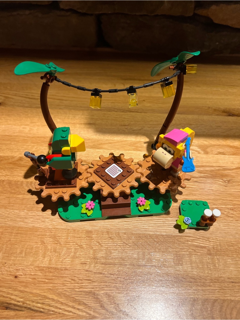 LEGO Super Mario Dixie Kong’s Jungle Jam Expansion Set